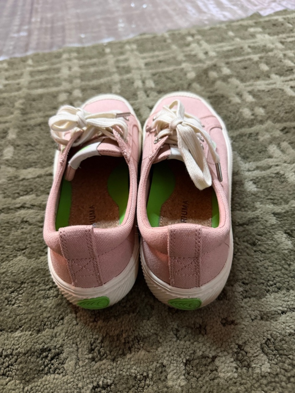 Cariuma Oca Low Top Lace Up Canvas Sneakers Shoes Rose Pink Unisex W6/M4.5 - Picture 3 of 6
